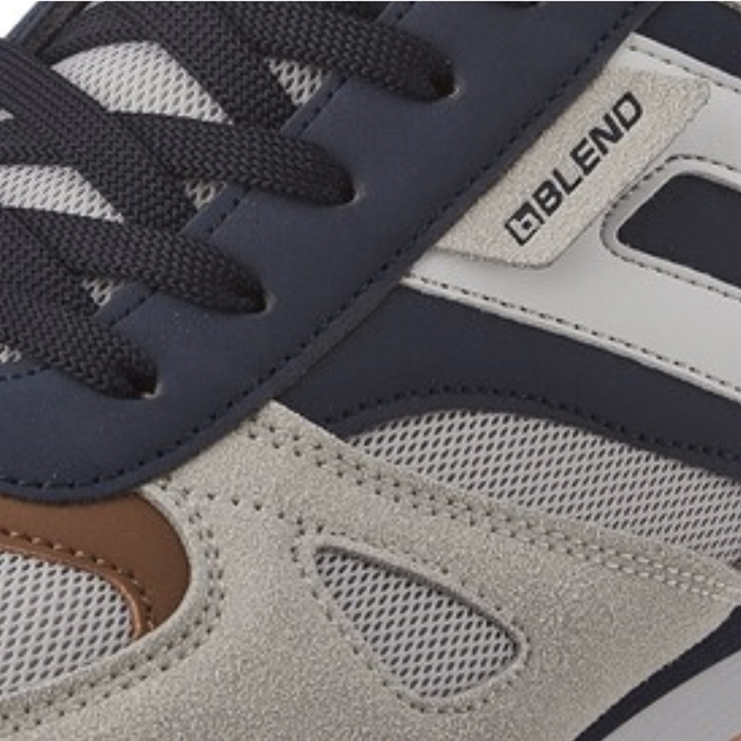 BEIGE BLU E MARRONE dettaglio logo